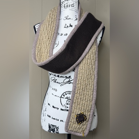 Nobis Wool Thick Chunky Knit Double Sided Womens Scarf - Picture 2 of 10